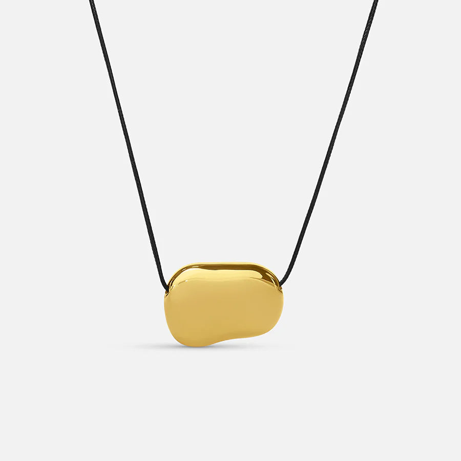 The Pebble Necklace